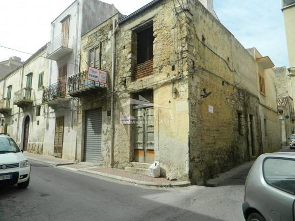 Single-family terraced house in Corso 6 Aprile, Alcamo - Photo 1