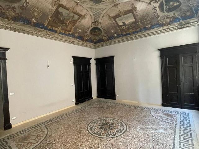 4-room flat in Via Dante Alighieri 63, Alessandria - Photo 1