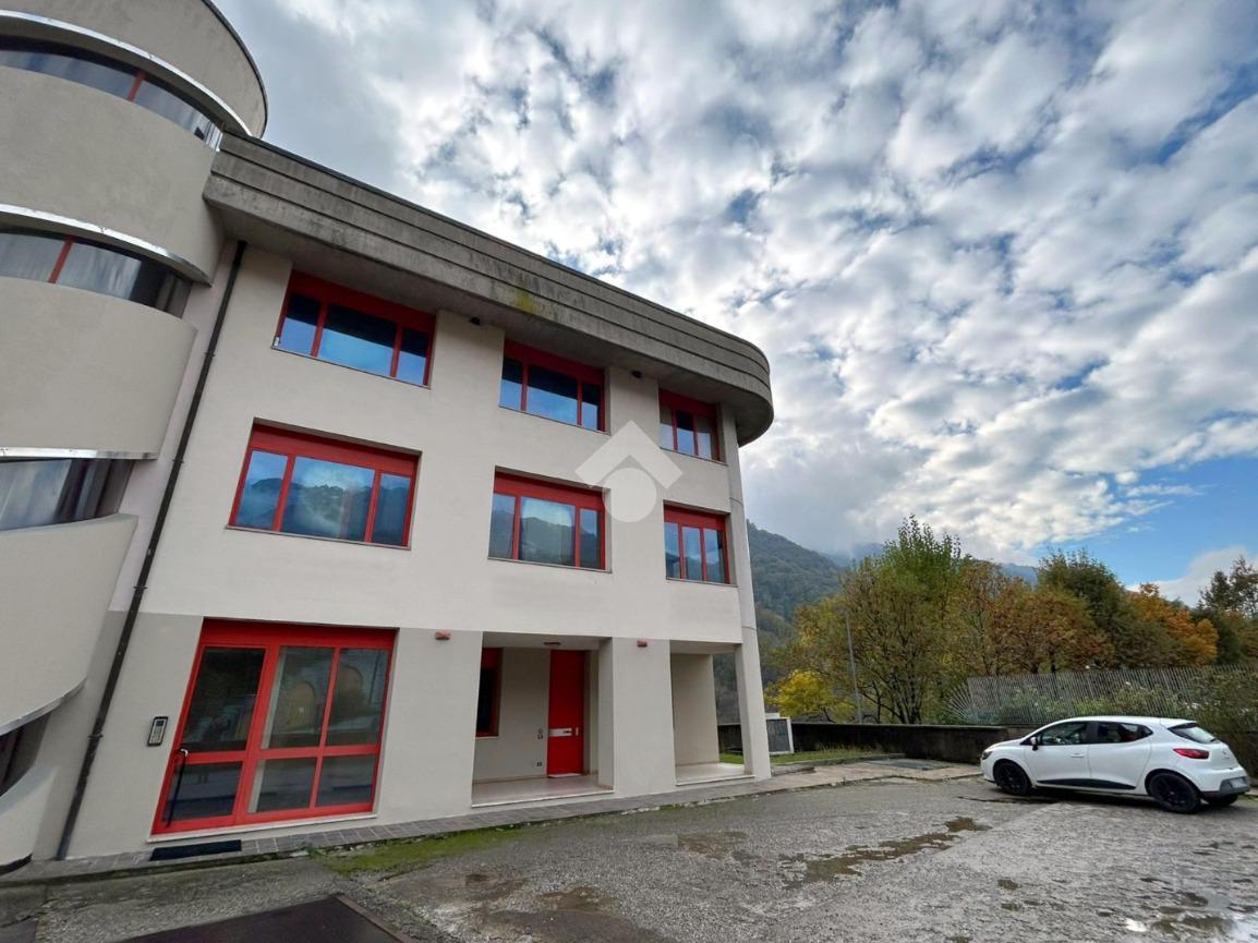 Ufficio in Via Rango 54, Lumezzane, {3} - Foto 1