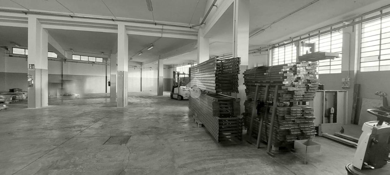 Magazzino in Via Dosselli 45, Lumezzane, {3} - Foto 2