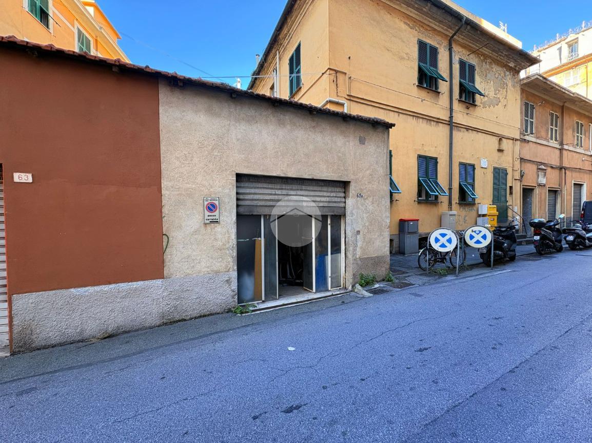 Magazzino in Via Marco Minghetti, Genova, {3} - Foto 2