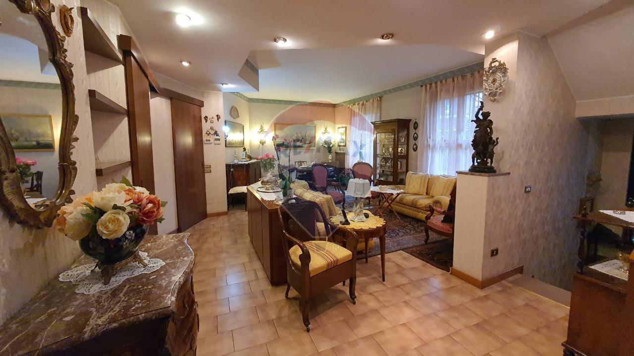 Villa in vendita a Cinisello Balsamo
