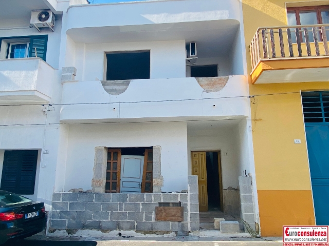 Detached house in Via I Maggio, Melissano - Photo 1