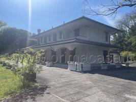 Mansion in {3}, Via Pegorina - Photo 1