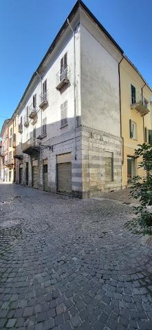 Geschäft in Via Emanuele Foa, Vercelli - Foto 1