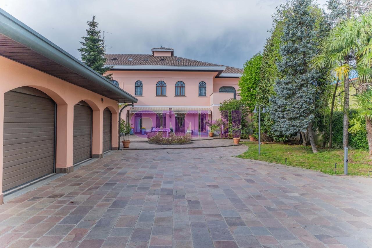 Villa unifamiliare in vendita a Buscate