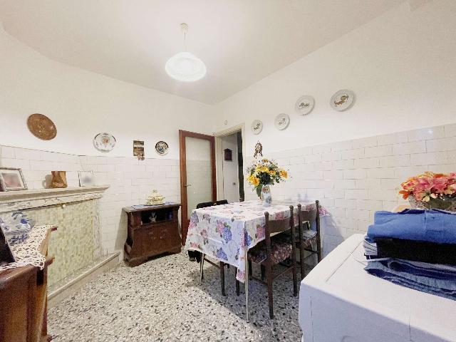 Semi-detached house in Via di Piaggiori, Capannori - Photo 1