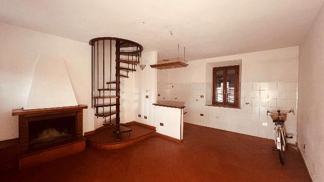 Semi-detached house in Antraccoli, Lucca - Photo 1