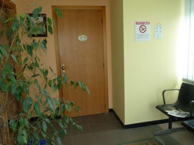 Ufficio in Porcari, Porcari, {3} - Foto 1