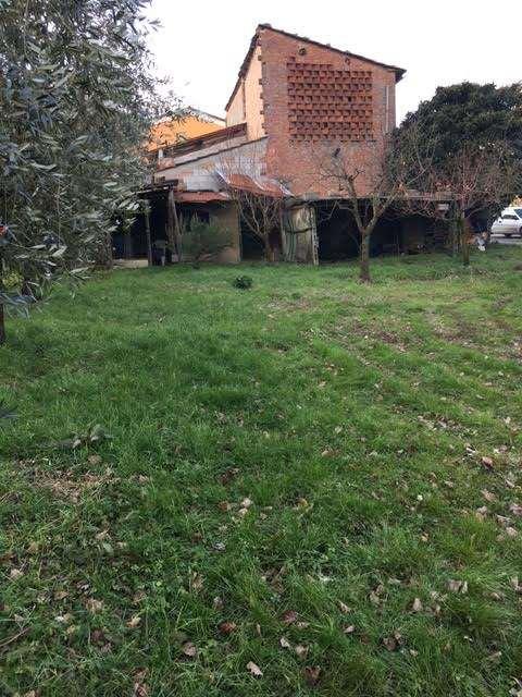 Terreno edificabile in vendita a Capannori