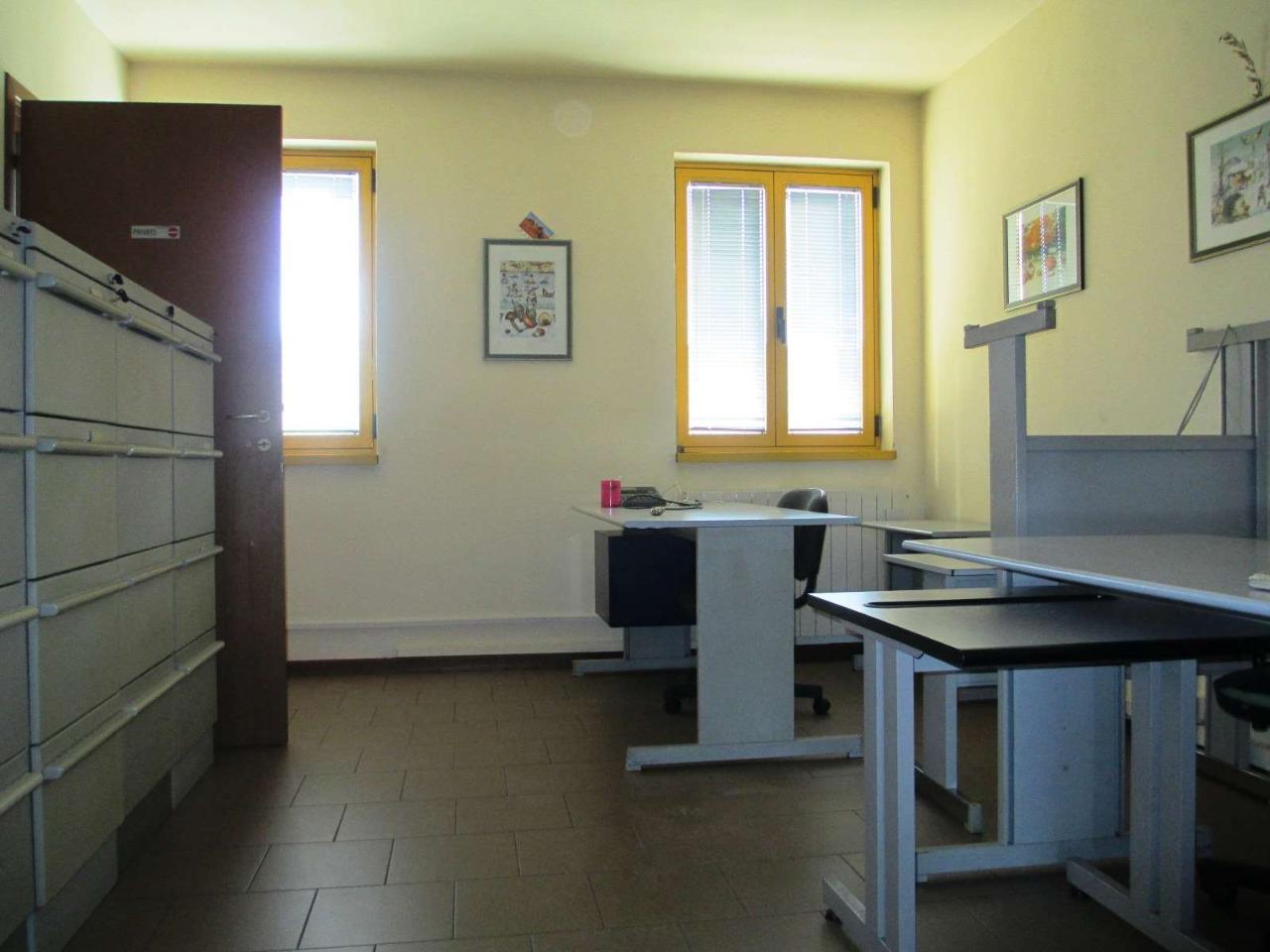Ufficio in Capannori, Capannori, {3} - Foto 1