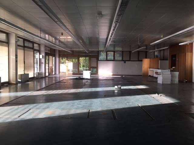 Negozio in Via delle Ville 493, Capannori - Foto 1
