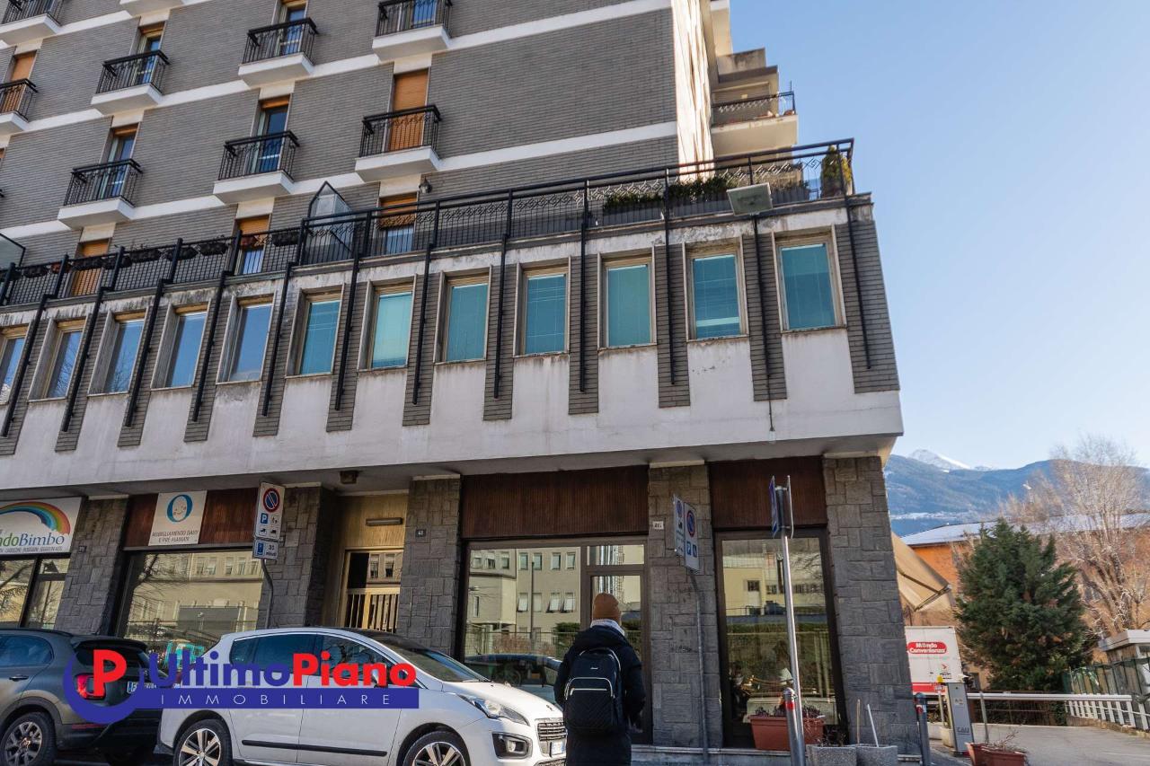 Ufficio in vendita a Aosta
