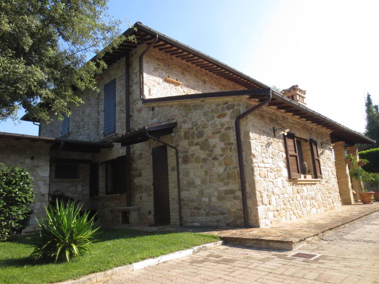 Villa in vendita a Ascoli Piceno