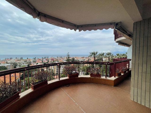 Apartament in Via Virgilio 13, Bordighera - Photo 1