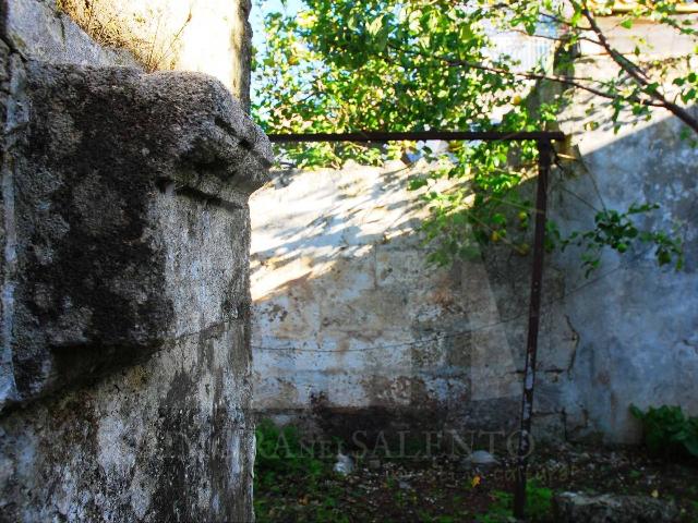 Casa indipendente in Via Giulio Cesare 24, Presicce-Acquarica - Foto 1