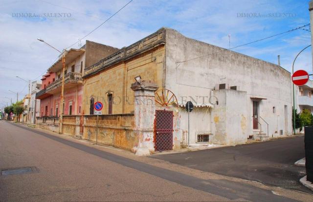 Commercial building in {3}, Via Matteotti - Photo 1