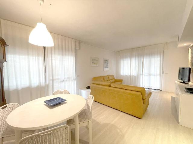 4-room flat in {3}, Lungomare Repubblica - Photo 1