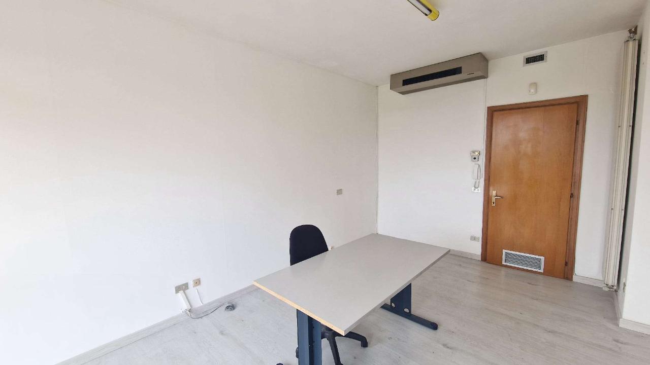 Ufficio in , Perugia, {3} - Foto 2