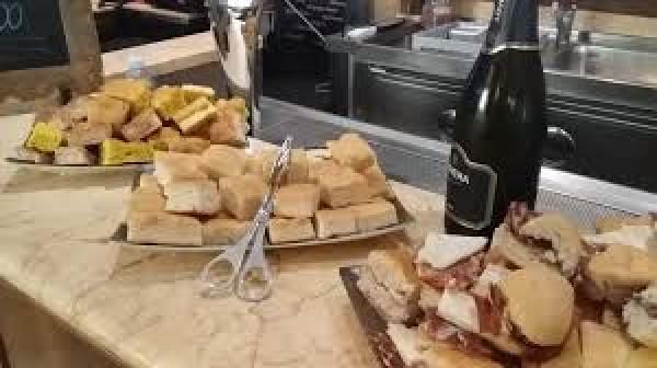Bar in , Livorno, {3} - Foto 1