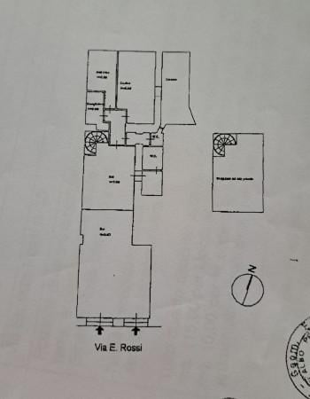 Negozio in Piazza Camillo Benso di Cavour, Livorno, {3} - Foto 1