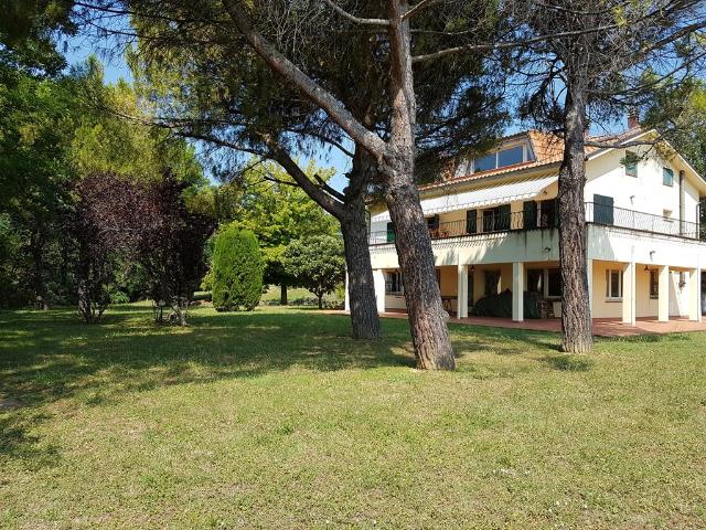 Mansion in Strada della Pieve, Pesaro - Photo 1