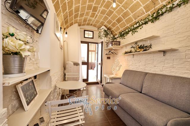 One-room flat in {3}, Via Micetti - Photo 1