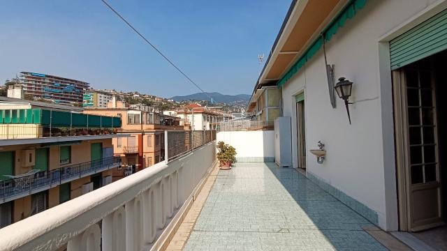 Penthouse in Via Martiri della Libertà, Sanremo - Foto 1