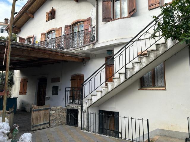 Casa indipendente in Strada Borgo Tinasso, Sanremo - Foto 1