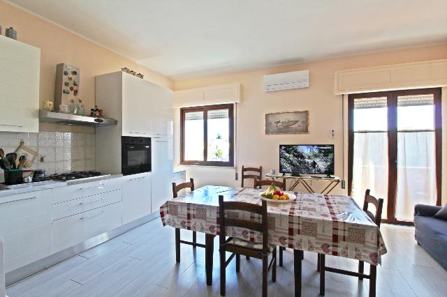 4-room flat in Via Giulio Cesare , Sestu - Photo 1