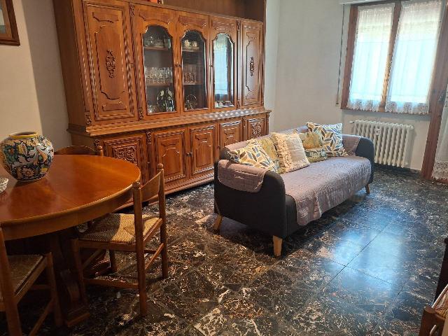 4-room flat in {3}, Via 2 Giugno - Photo 1