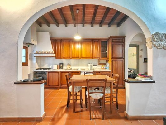 3-room flat in Via Roma, Signa - Photo 1