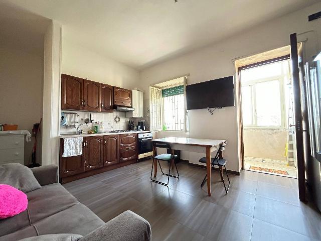 3-room flat in Via Giulio Antonio Acquaviva, Caserta - Photo 1