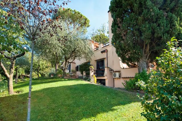 Villa a schiera in Via di Villa Grazioli, Grottaferrata - Foto 1