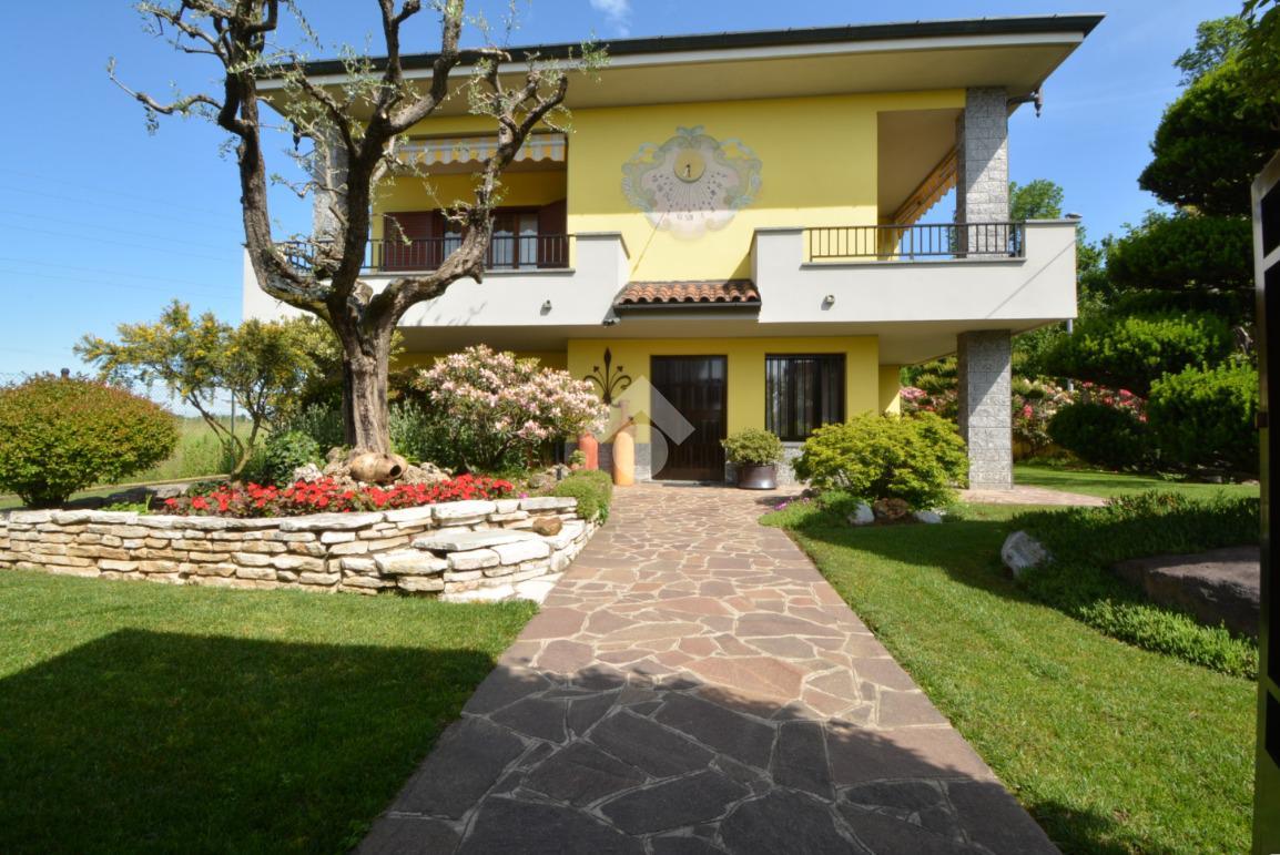 Villa in vendita a Filago