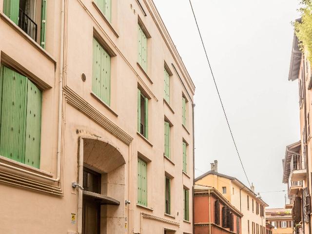 Garage or car box in Vicolo Bianchetti, Bologna - Photo 1