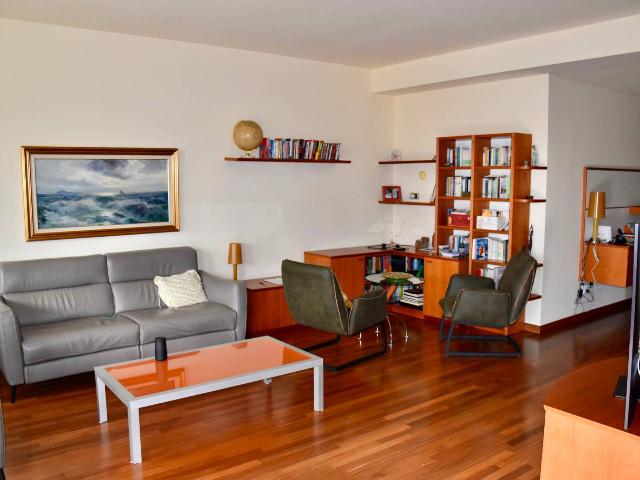 Apartament in Via Gioacchino Rossini 16, Varese - Photo 1