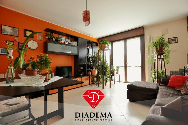 Dreizimmerwohnung in Via Adige 26, Gallarate - Foto 1