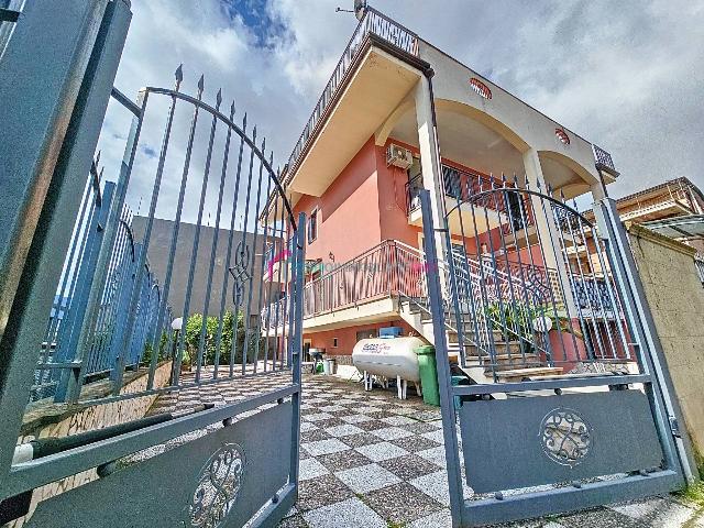 Terraced house in Via Alveo Somma, Scisciano - Photo 1