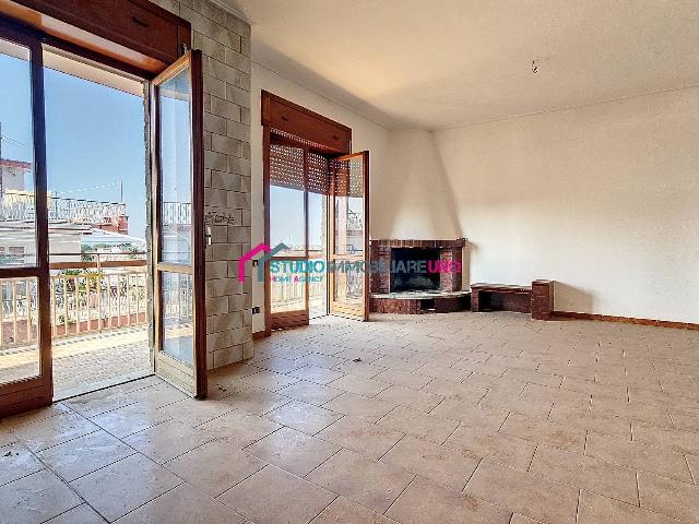 3-room flat in Via Casavisciano 2, San Paolo Bel Sito - Photo 1