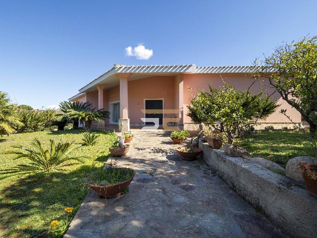 Villa in Loc. Poggio dei Pini Strada 48, Capoterra - Foto 1