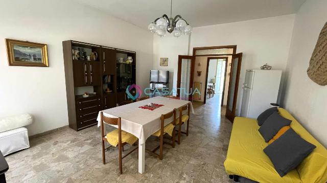 Apartament in Via Gabriele d'Annunzio, Silvi - Photo 1