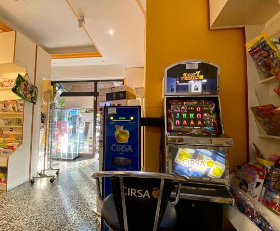 Tabaccheria in Piazza Martiri della Libertà, Pontecurone, {3} - Foto 1