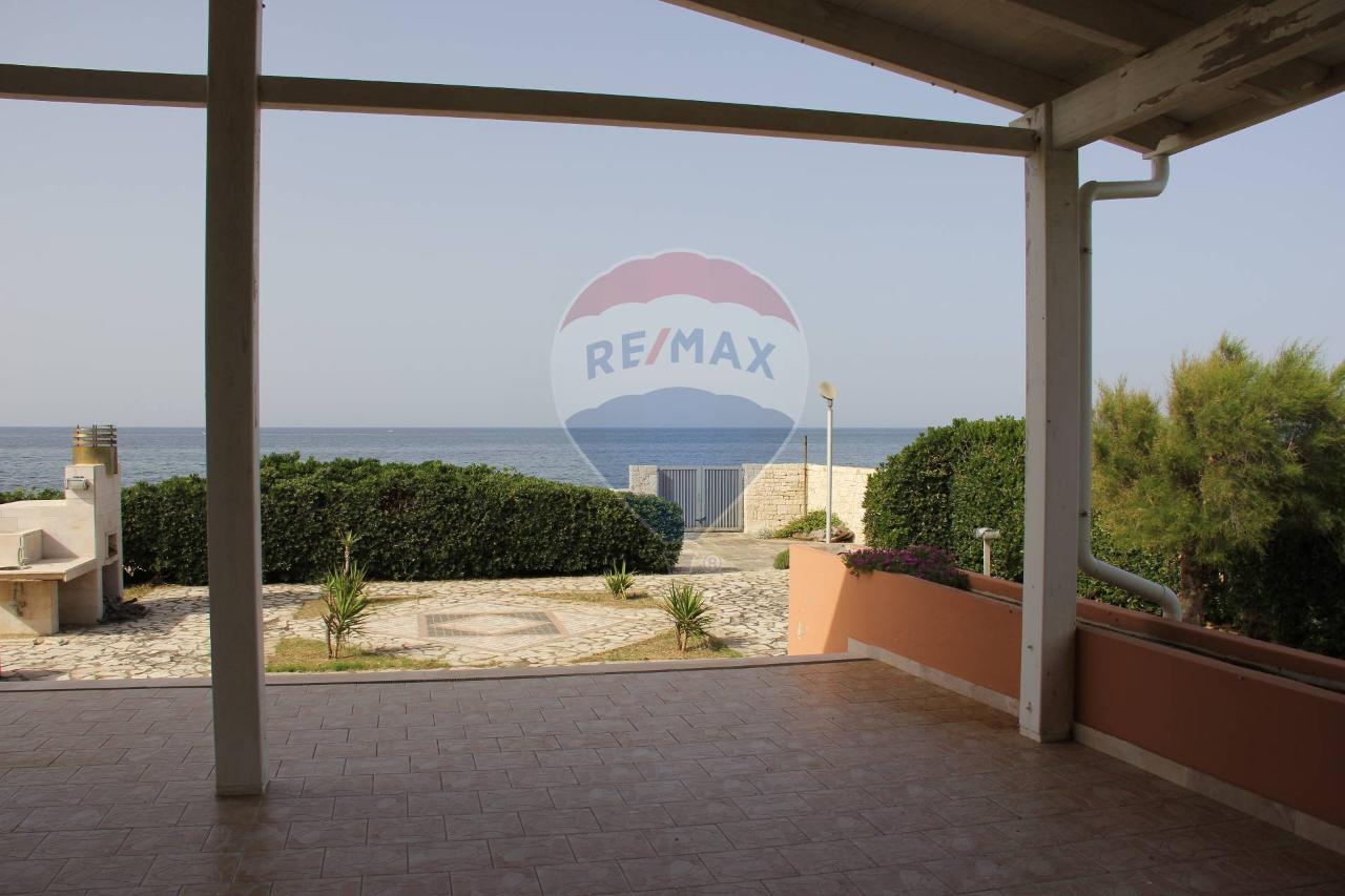 Villa in vendita a Mola Di Bari