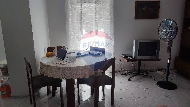 2-room flat in Via Capurso 52, Triggiano - Photo 1