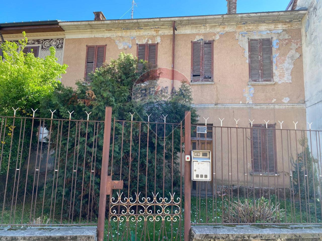 Casa indipendente in vendita a Cassinetta Di Lugagnano