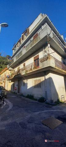 Zweizimmerwohnung in Via Giarre, Messina - Foto 1