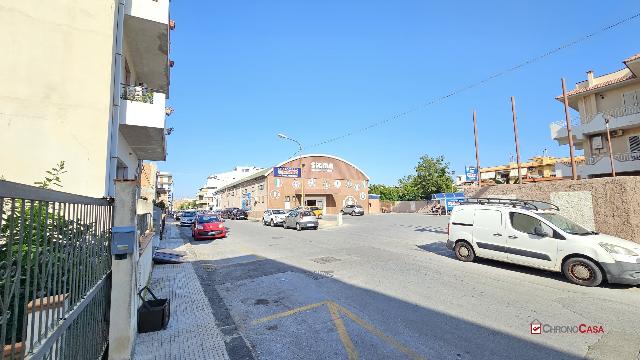 Quadrilocale in Via Siracusano, Venetico - Foto 1