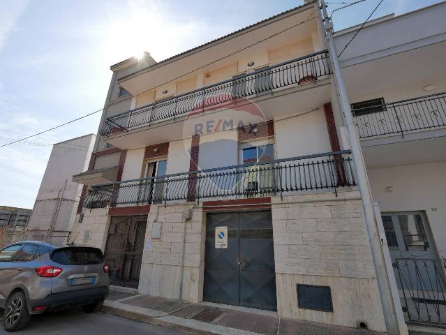 4-room flat in Via Alcide De Gasperi 20, Capurso - Photo 1