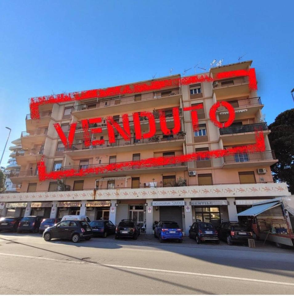 appartamento in vendita a Messina in zona Gazzi